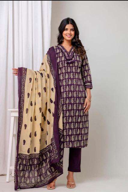 Premium quality Designer kurtis wholesale in Surat