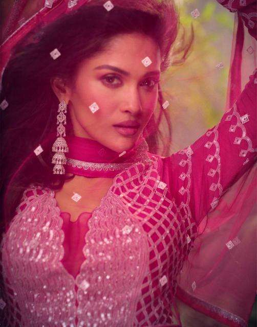 Sayuri designer shivani 5699 Salwar kameez manufacturers in Mumbai