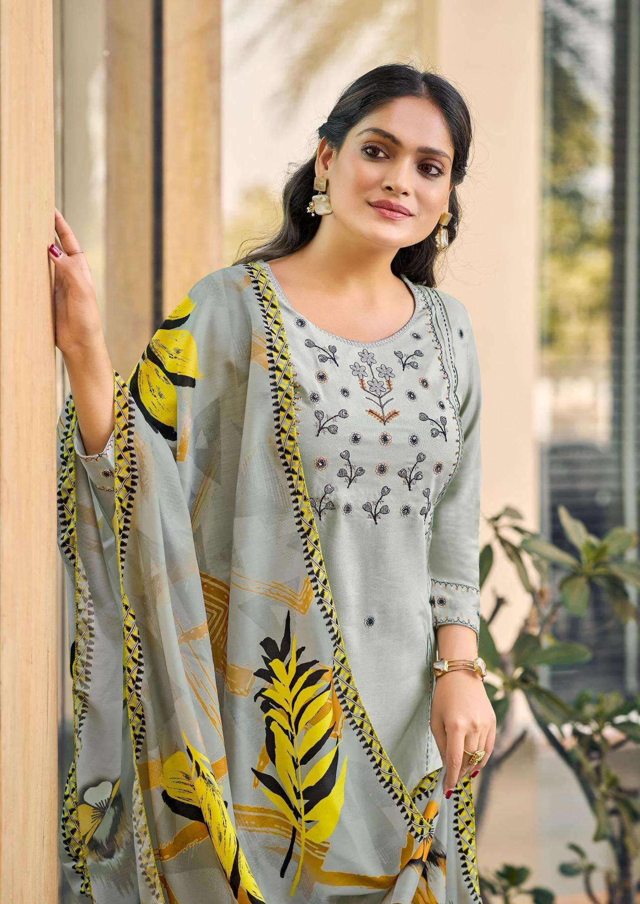 Woodee butterfly Kurti manufacturer in Mumbai