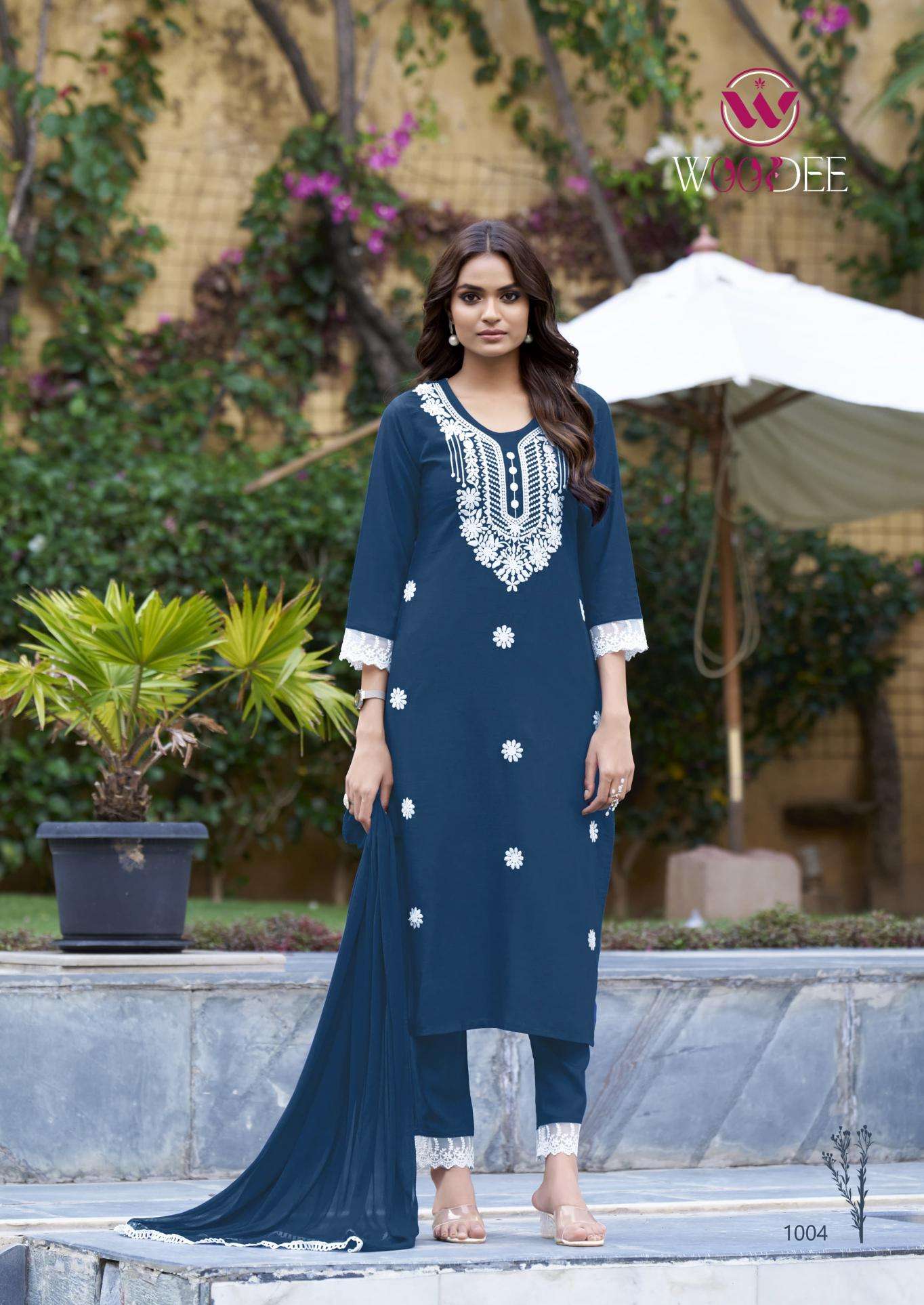 Woodee white lotus Kurti suppliers in Kolkata