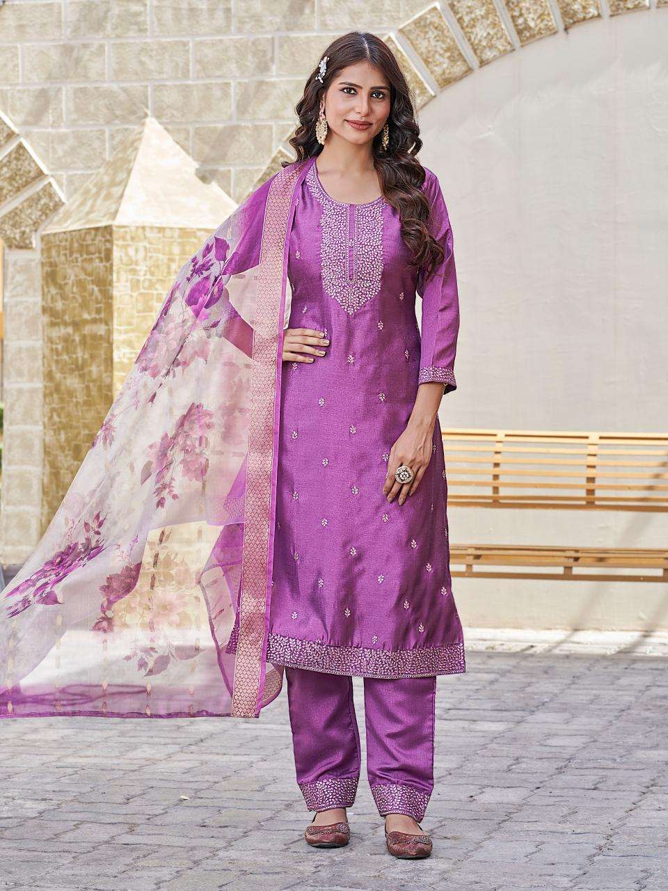 Aanchi makati Kurti manufacturers in Bangalore