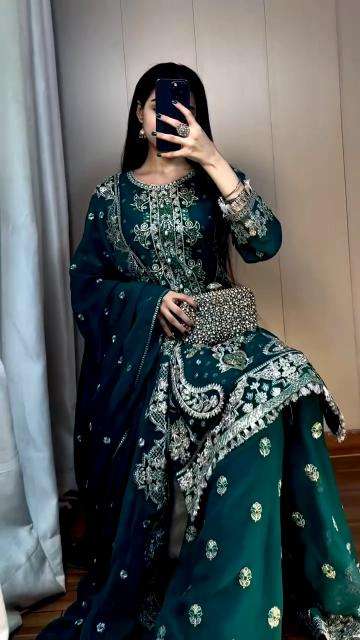 ASTHA D.NO-AC-7056 heavy fox georgette Best Kurti wholesalers in Mumbai