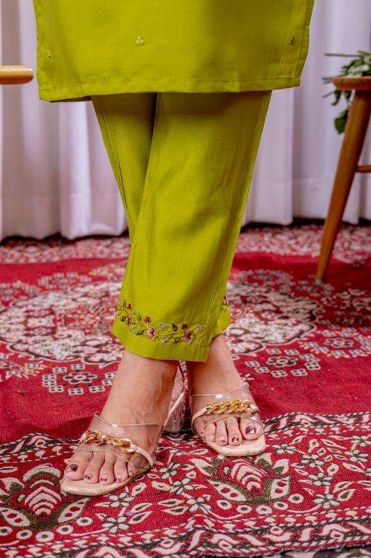 Diva 111 viscose silk  Kurti warehouse in Hyderabad