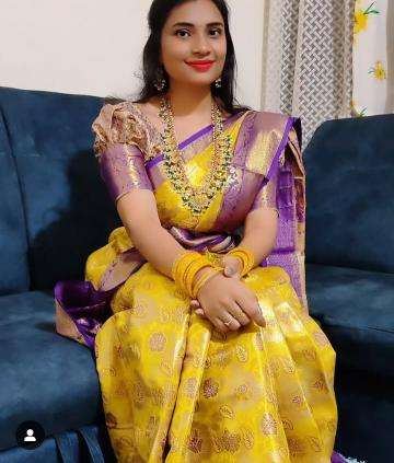 Kanjivaram soft pattu with contrast Wholesale Sarees Catalogue