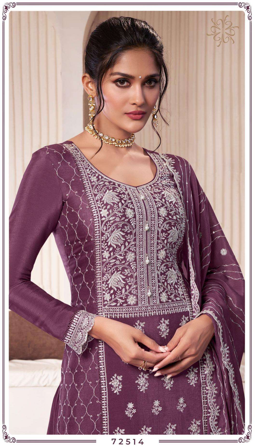 Kuleesh syona thread pakistani suits Wholesale in Surat