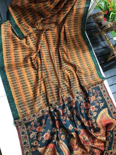 Linen digital print Saree manufacturer in Kolkata