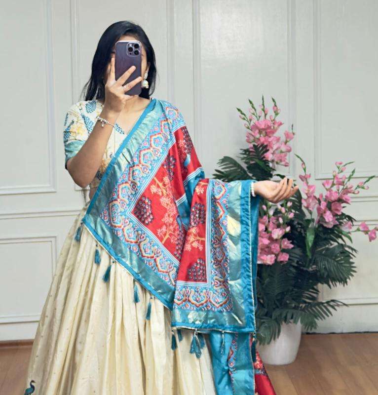 PICOCK Dola Silk Wholesale lehenga in Kolkata