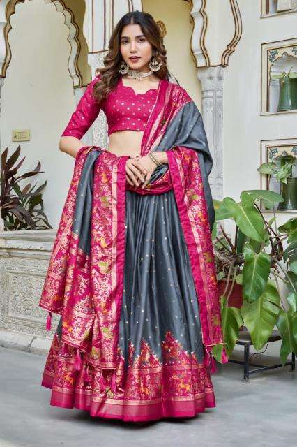 Piramid Dola Silk Bridal lehenga choli in Kolkata