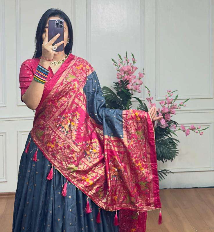 Piramid Green Dola Silk Lehenga choli in Kolkata