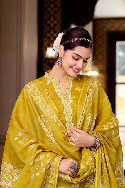 Suvasa premium fine cotton Designer kurti wholesale