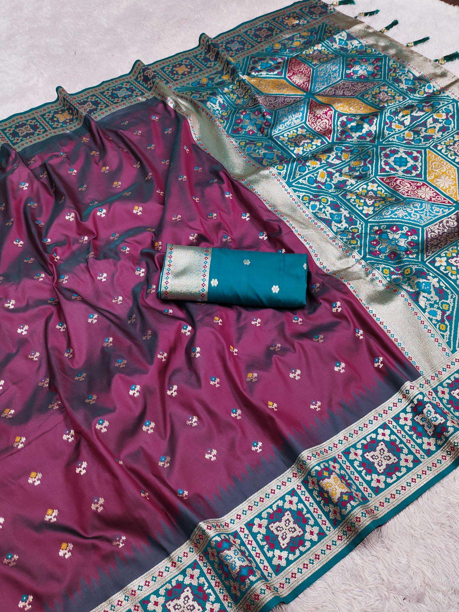 Anupama banarasi-14 Saree wholesale market in Surat
