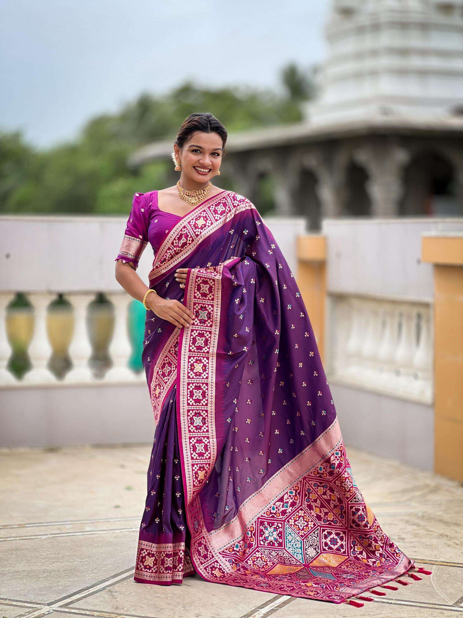 Anupama banarasi-14 Saree wholesale market in Surat