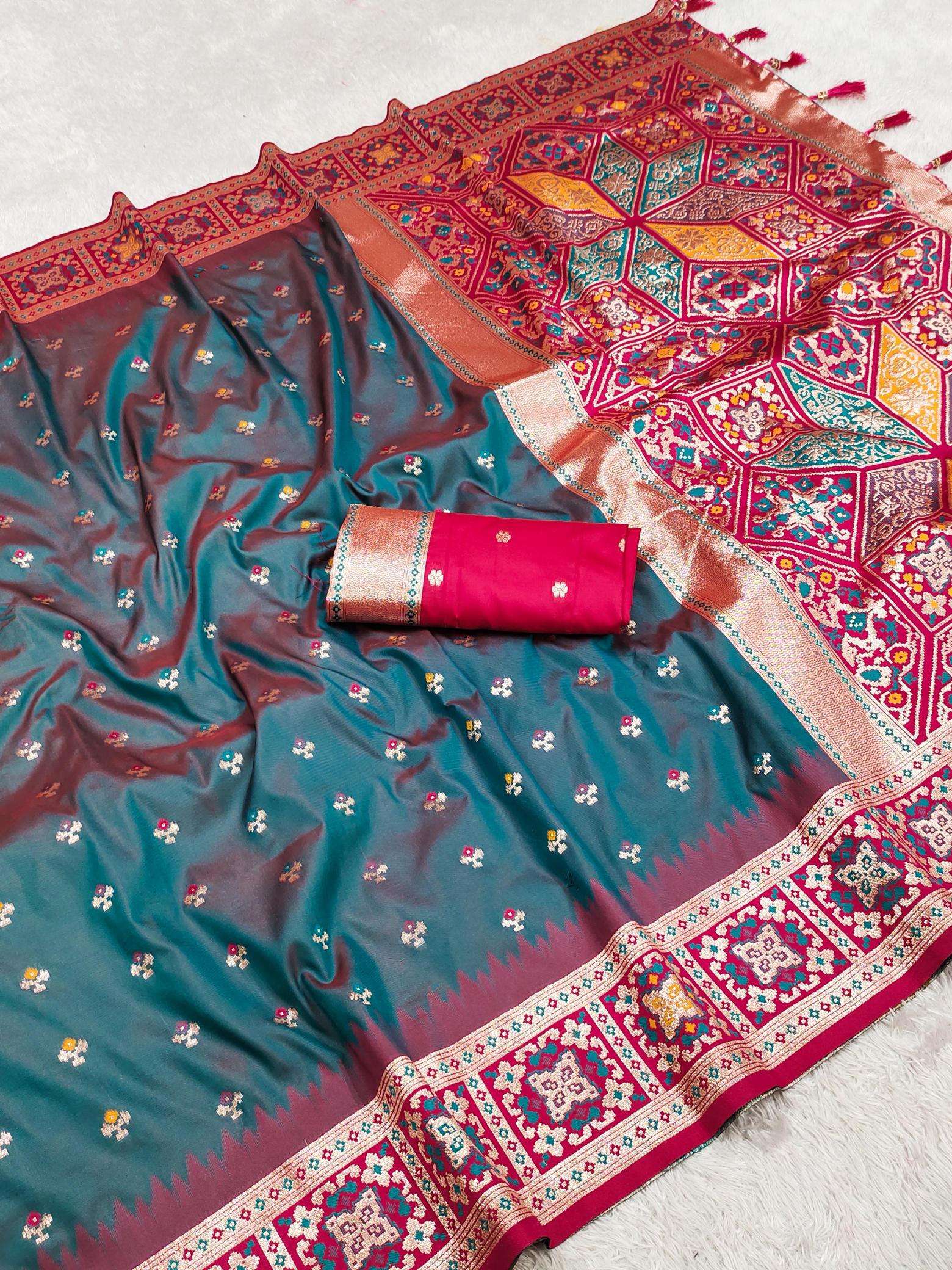 Anupama banarasi-14 Saree wholesale market in Surat