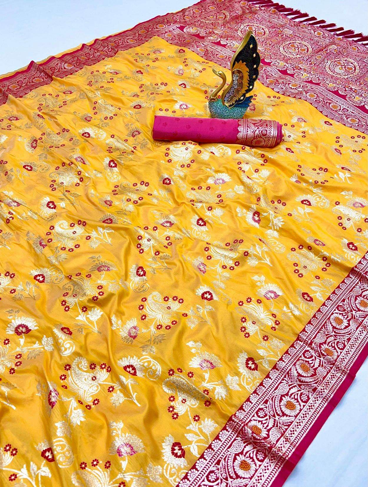 Anupama radhika Saree wholesale market in Kolkata