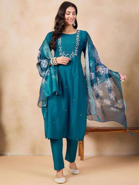 Bitto raviya viscose chanderi Designer Kurtis wholesale