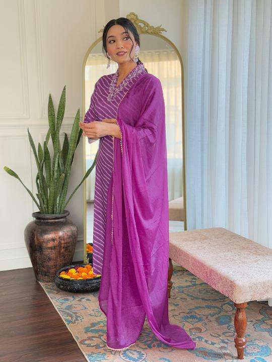 Bitto shreevalli rani muslin 3 Kurti wholesalers in Ahmedabad