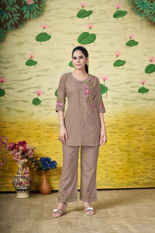 Diva 118 heavy rayon cotton Wholesale kurtis in India
