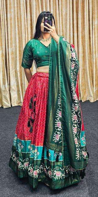 Ekta bandhni Tussar Silk lehenga wholesale market in varanasi