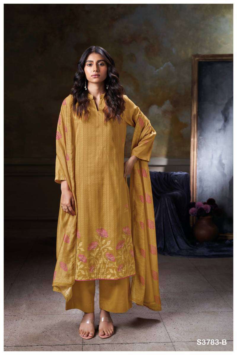 Ganga Kristi Buy designer salwar suits online