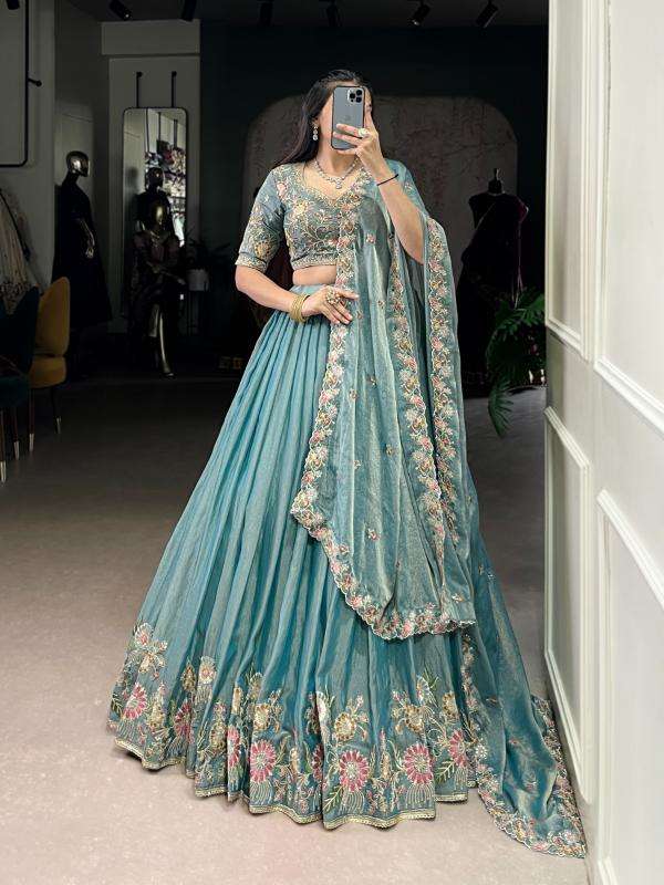 Lehenga Choli 2025 Zari Shimmer Wedding lehenga choli online