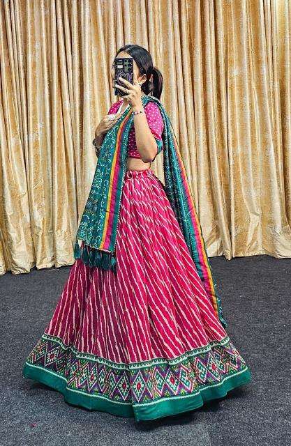 light leriya vichitra Silk bridal lehenga wholesale market in surat