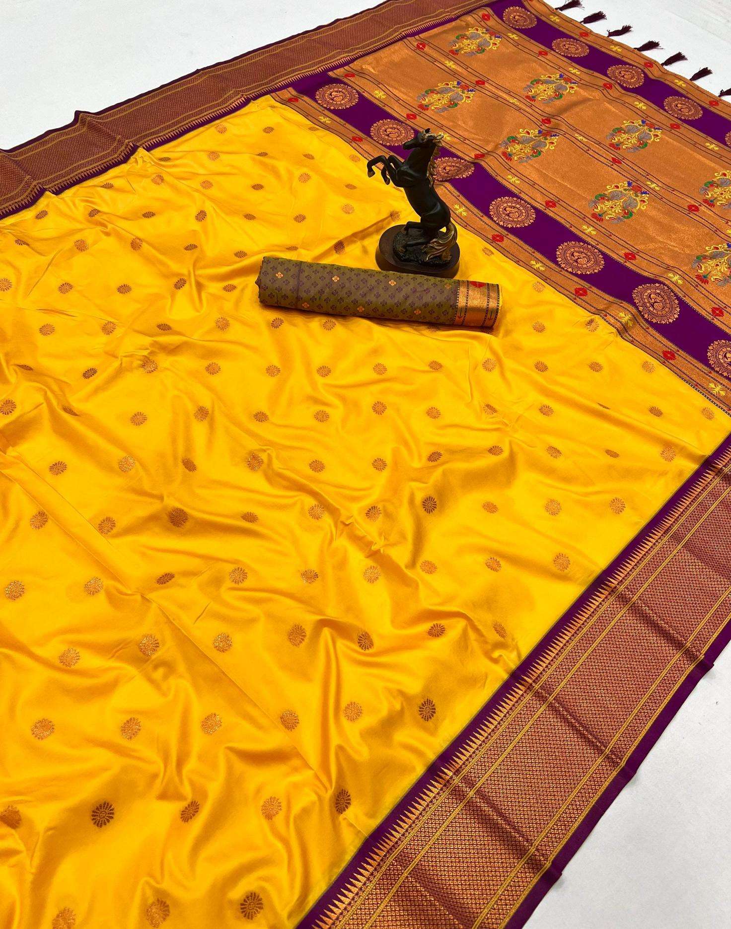 Malhar kalanjali narayanpeth Handloom sarees wholesale in India