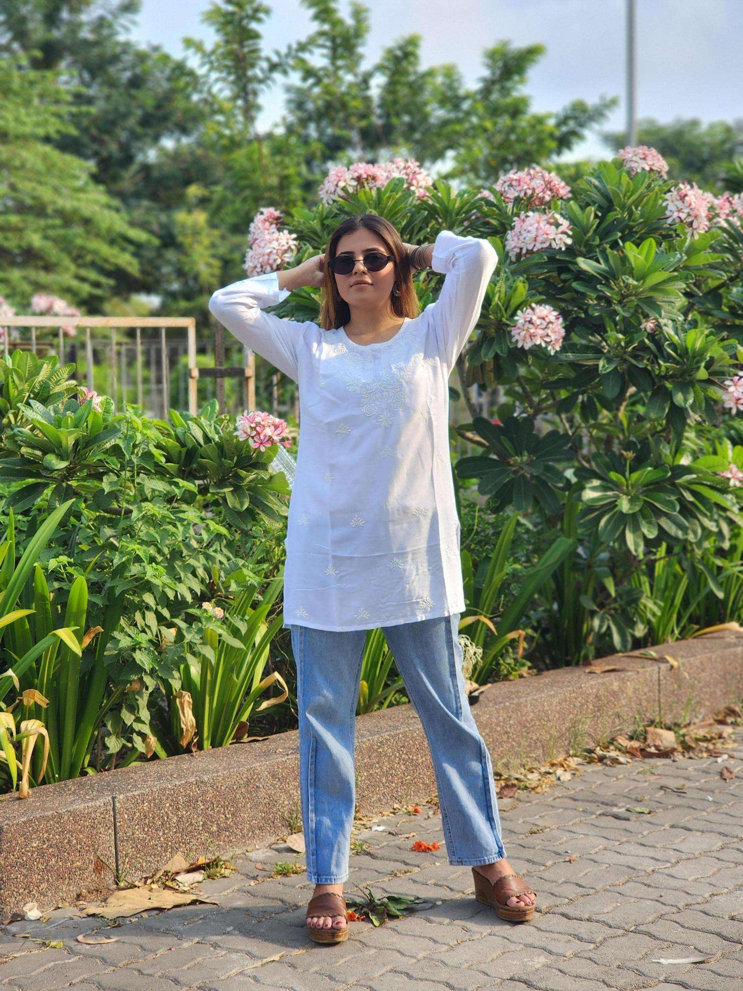 Shree salasar reyon embroidery work short tops Indian kurti wholesale