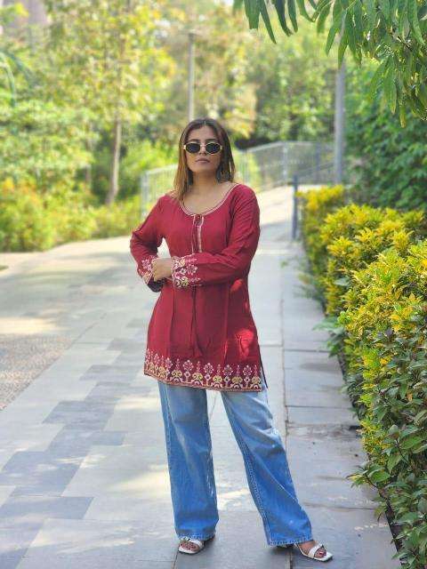 Shree salasar reyon embroidery work short tops Mumbai Kurti bazaar