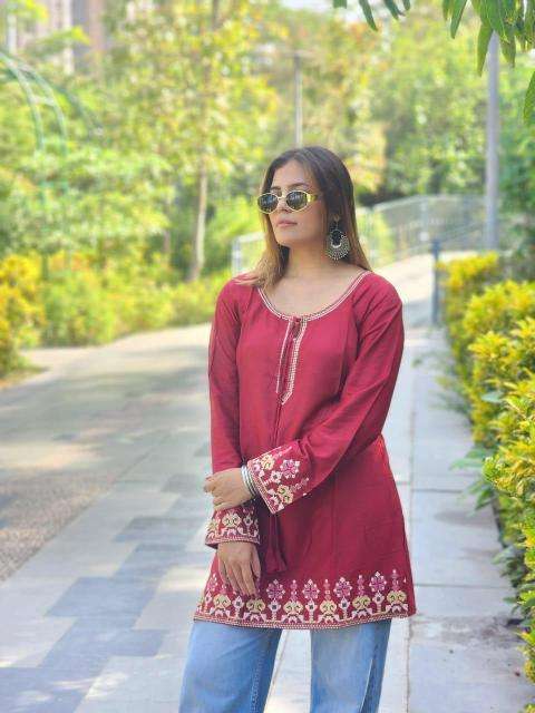Shree salasar reyon embroidery work short tops Mumbai Kurti bazaar