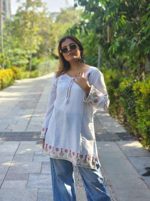 Shree salasar reyon embroidery work short tops Mumbai Kurti bazaar