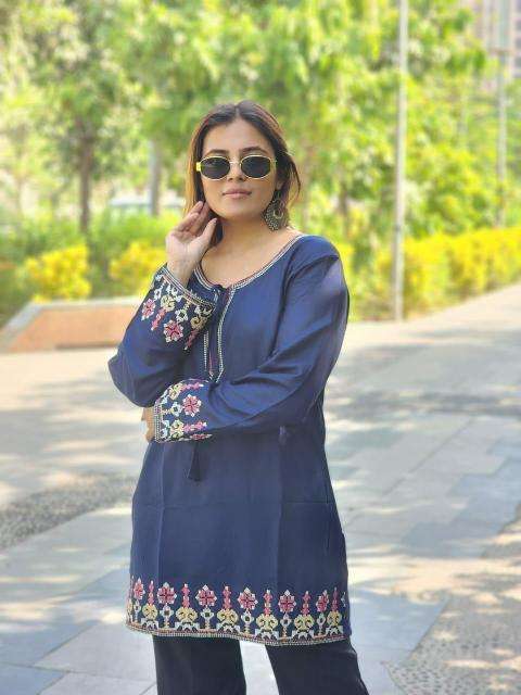 Shree salasar reyon embroidery work short tops Mumbai Kurti bazaar