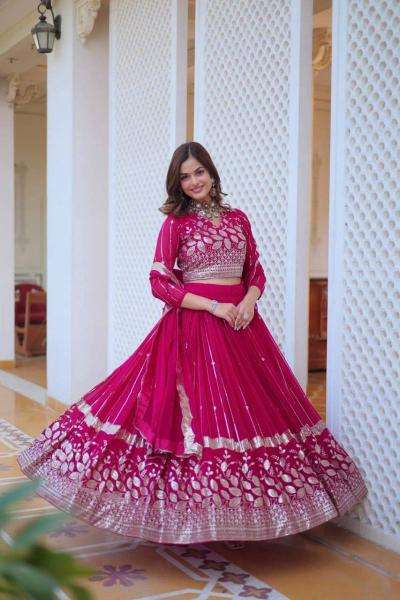 Sn 2338 Designer Embroidered Wholesale lehenga choli suppliers in Mumbai