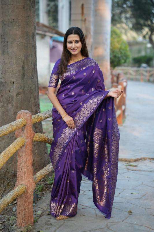 Soft and pure banarasi silk Saree wholesalers online