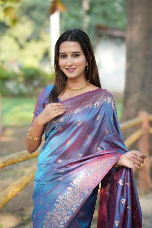 Soft and pure banarasi silk Saree wholesalers online