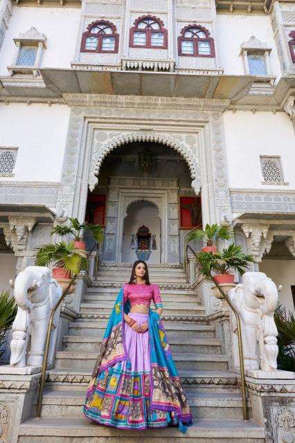 square box Tussar Silk lehenga wholesale rate