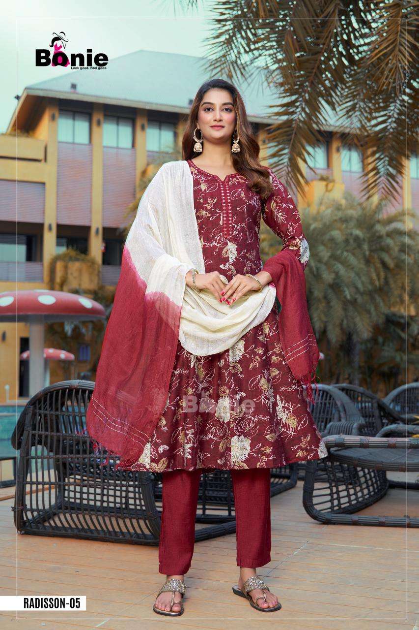 Bonie radisson Wholesale kurti market in Kolkata