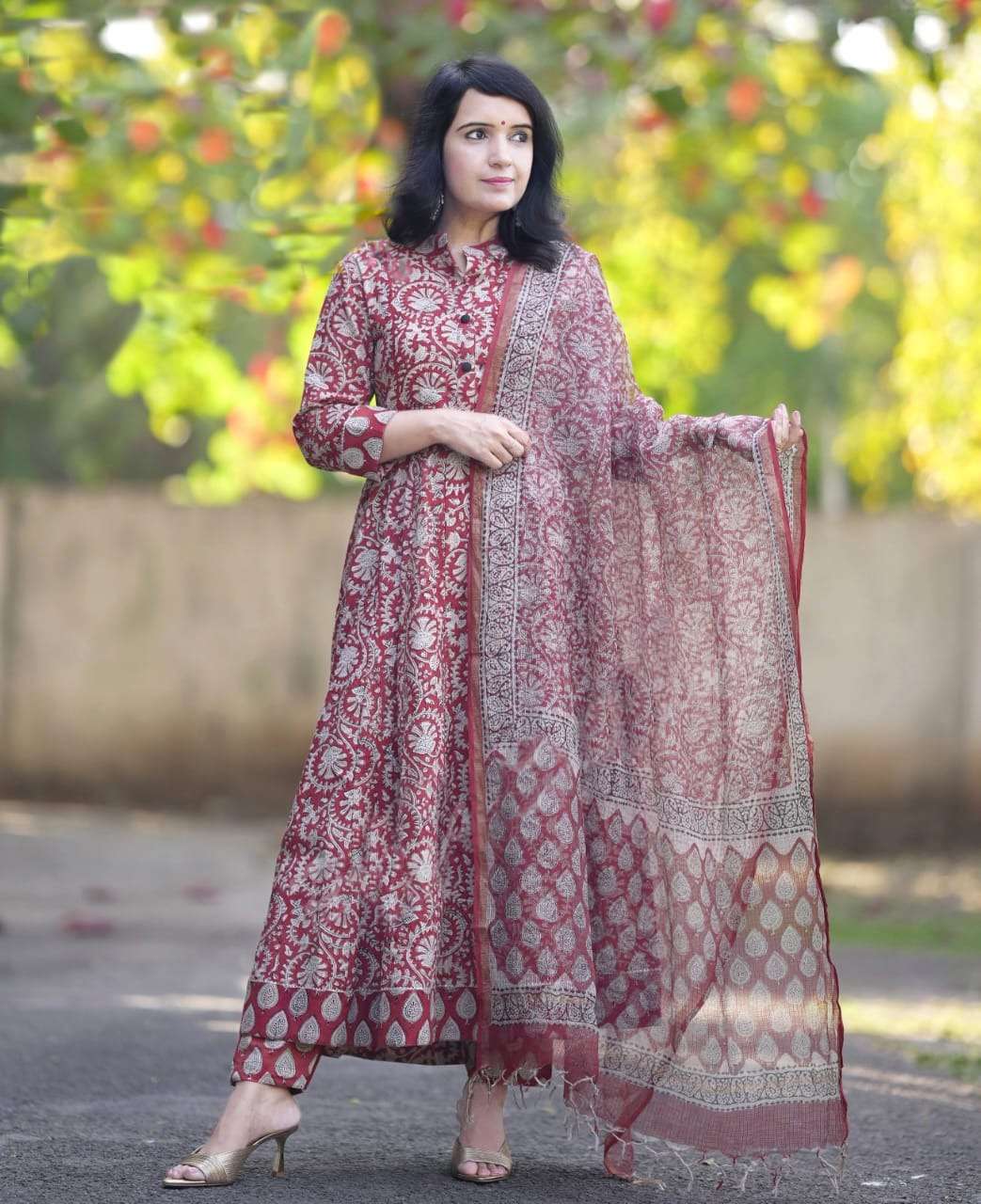 Dhruvi 313 Viscose Kurti wholesalers in Gujarat