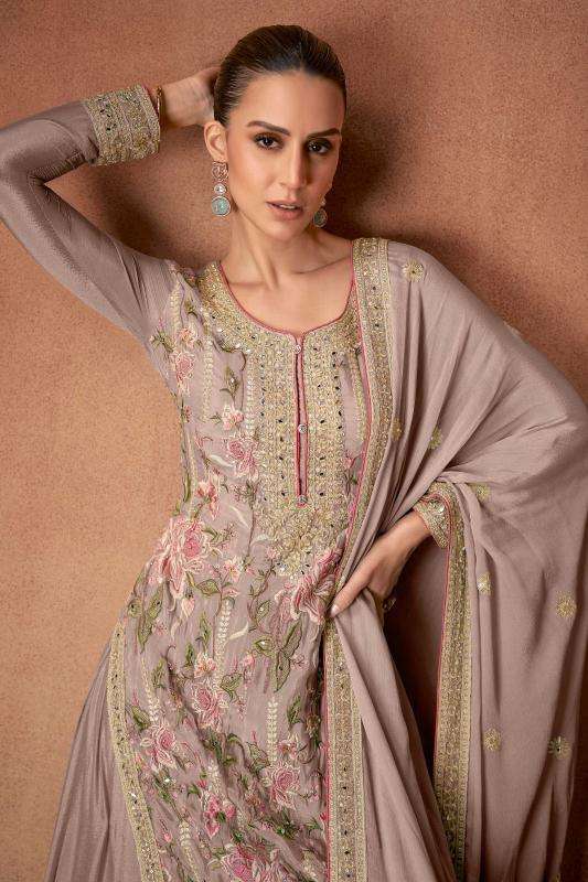 Gulkayra designer vanya Salwar Kameez Wholesale clothing suppliers in Hyderabad