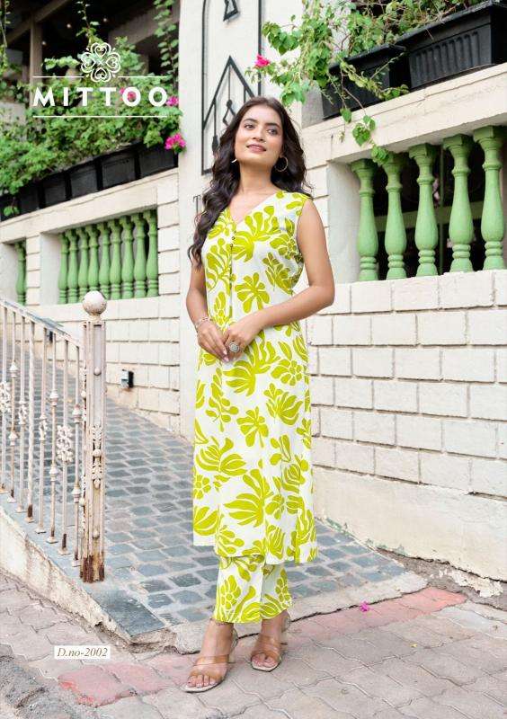 Mittoo saffron Kurtis in bulk
