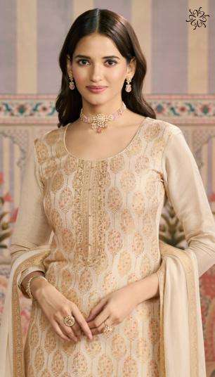 Vinay Kuleesh Peehu Surat wholesale market for salwar kameez