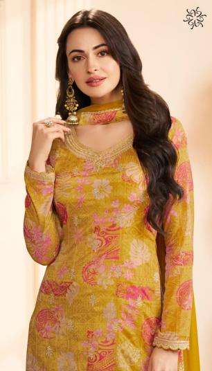 Vinay Kuleesh Roop Surat textile market for salwar suits