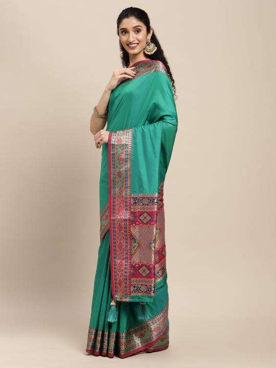 Astita KAYAN  best saree wholesale market in india