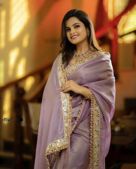 GC twill tissue famous wholesale saree manufacturers in india