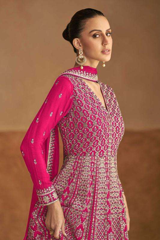 Gulkayra designer nagma Kurti wholesale suppliers in Gujarat