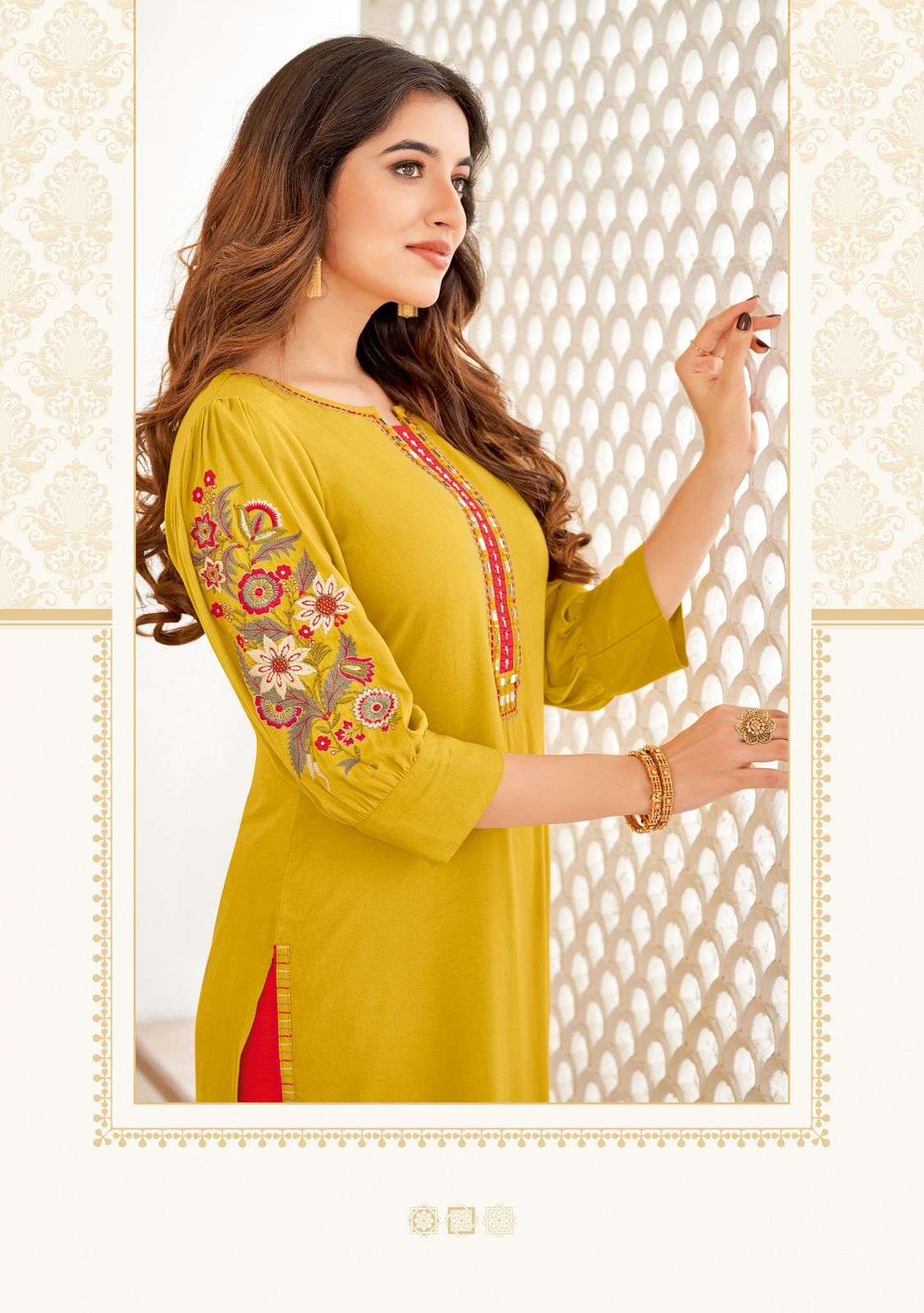 Mittoo kaamiya kurtis manufacturers in surat