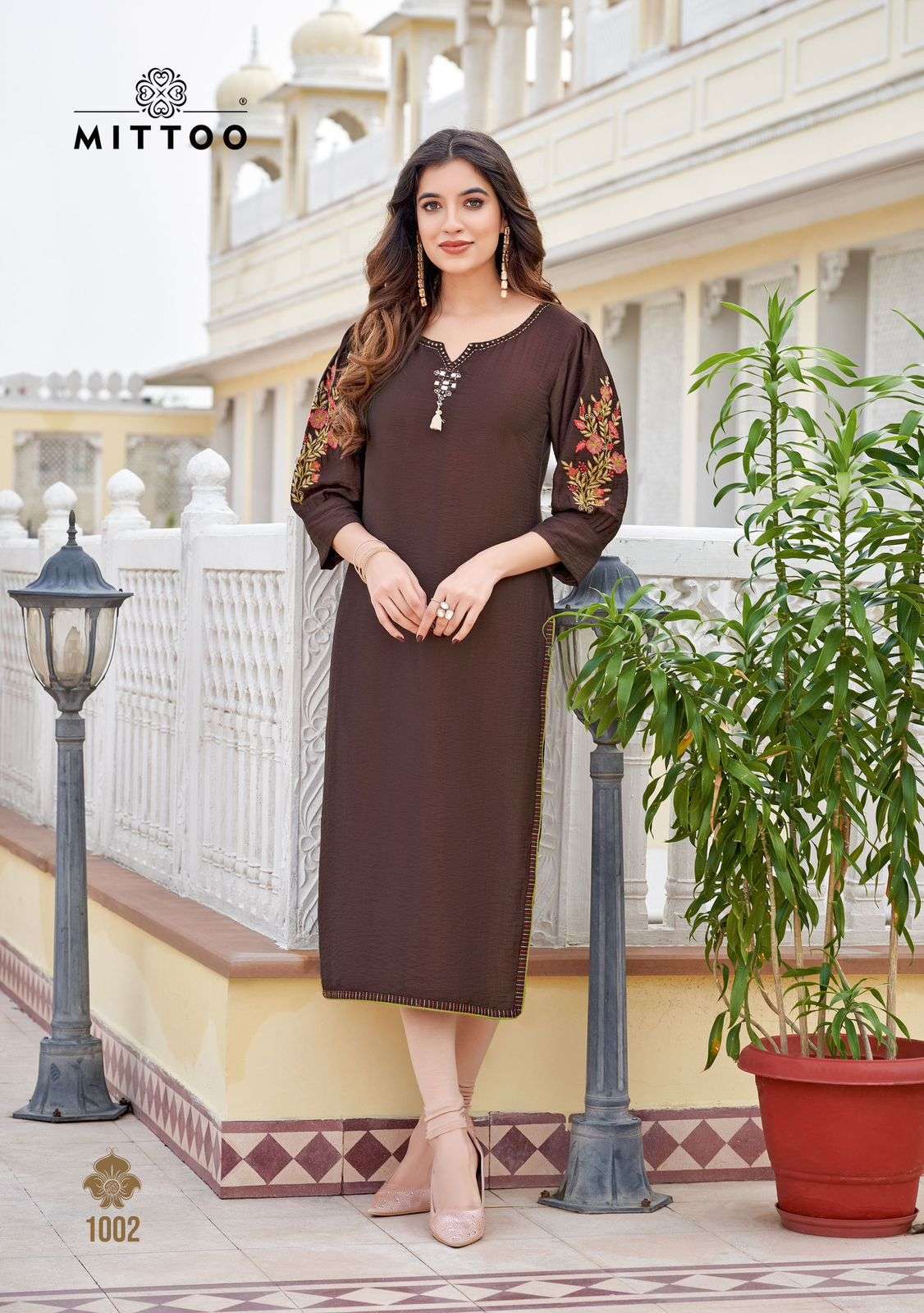 Mittoo kaamiya kurtis manufacturers in surat