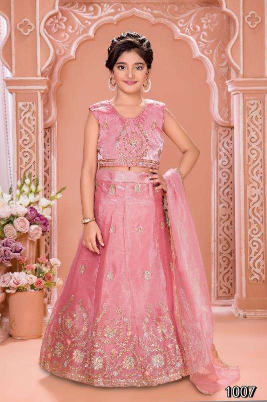 Shorya aarvi vol 1 kurti manufacturer surat gujarat