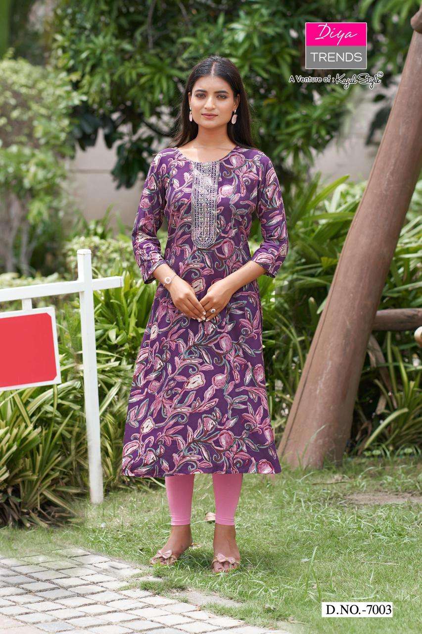 Diya trends gardencity 8 Wholesale Kurti suppliers in Bhavnagar