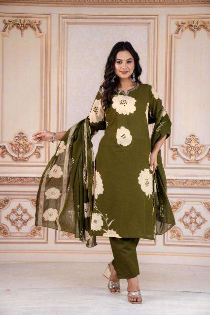 Janni 3pcs fine Designer kurtis in Ahmedabad