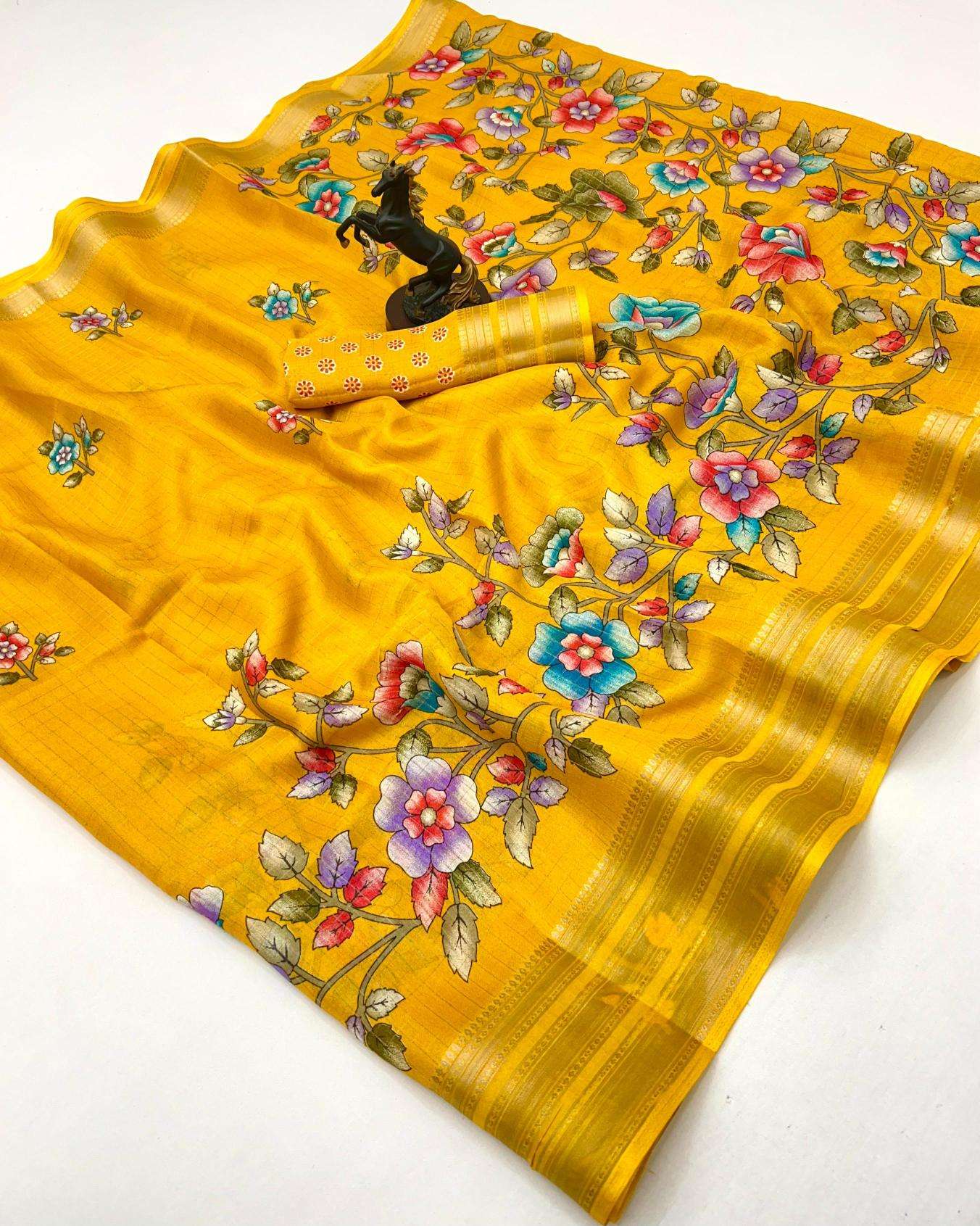 Malhar elegant floral Wholesale Saree supplier in kolkata